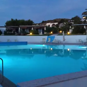 https://r9-apartment-vulcano.sicilyhotelsitaly.net