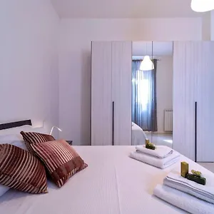 https://florence-studio_city-centre.it-tuscanyhotel.com