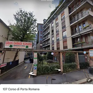 https://duomo-walking-distancemodern-flat-with-free-wifi.it-lombardy.com