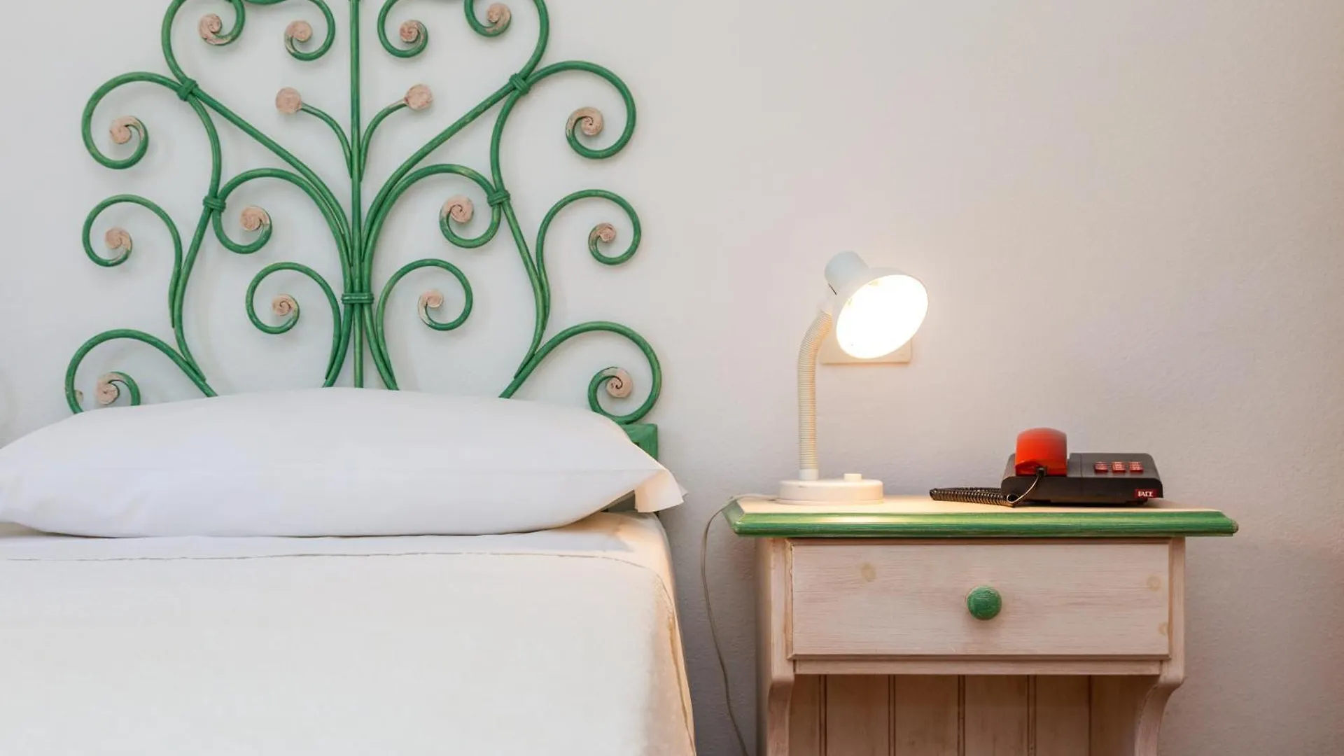 Hotel Piccolo Pevero Porto Cervo 3*,  Italia